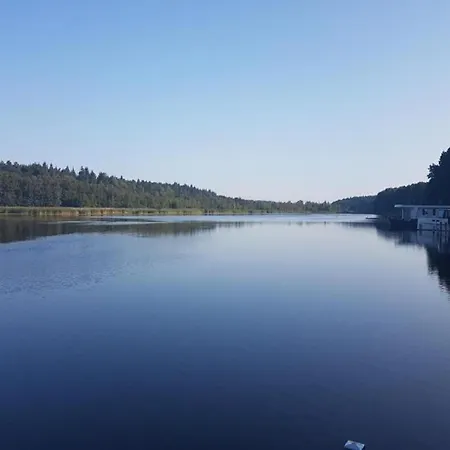 Im Mirow 度假居 *